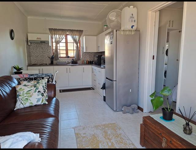 5 BEDROOM HOUSE FOR SALE IN WAVECREST